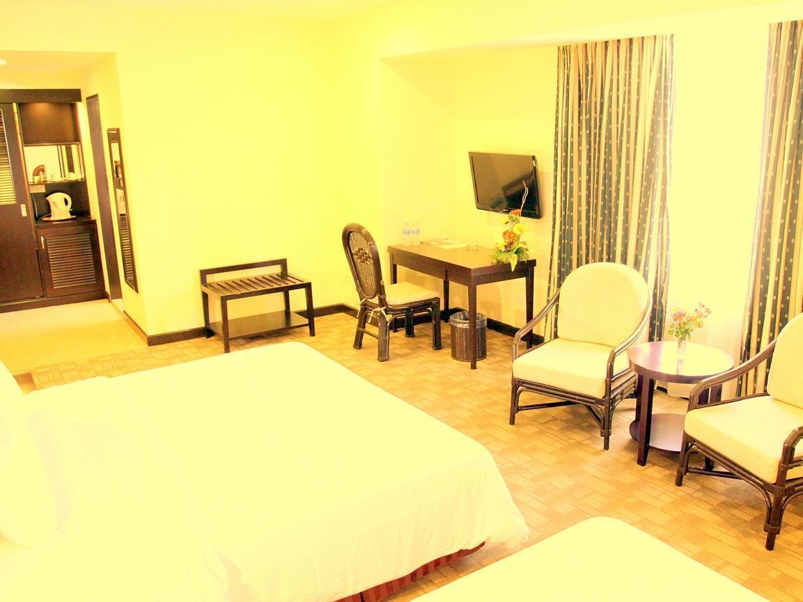 OYO 89693 Perkasa Hotel Keningau Near Hospital Keningau Bagian luar foto