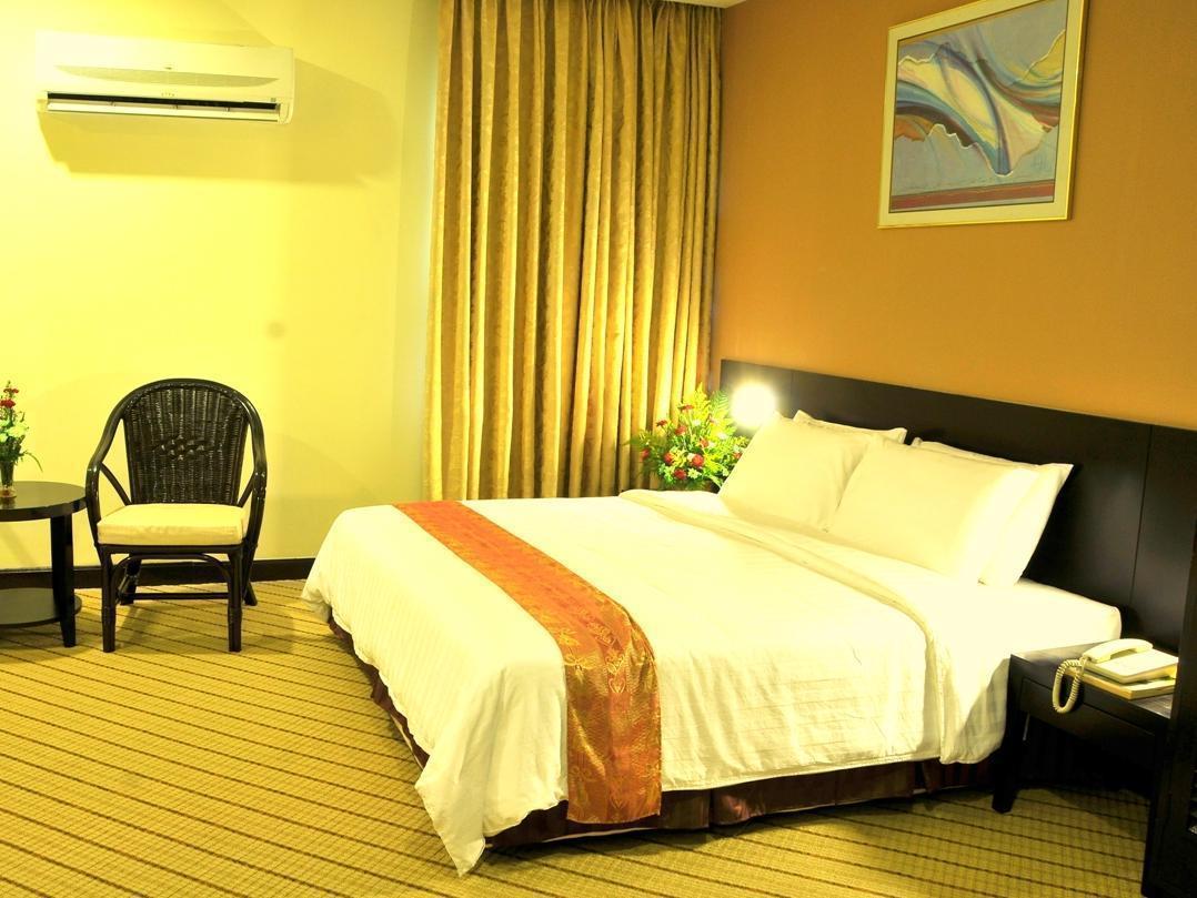OYO 89693 Perkasa Hotel Keningau Near Hospital Keningau Bagian luar foto