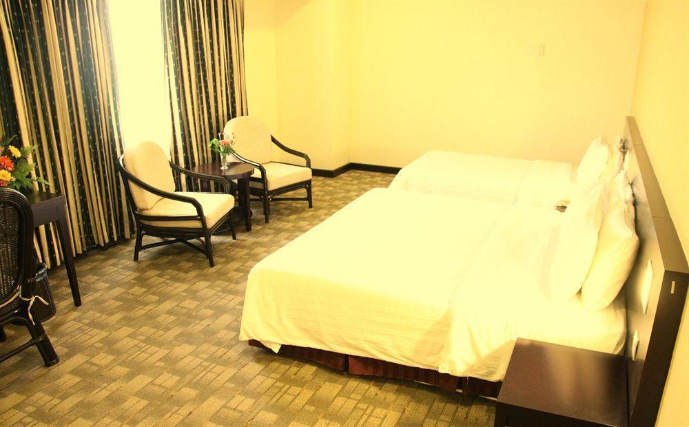 OYO 89693 Perkasa Hotel Keningau Near Hospital Keningau Bagian luar foto
