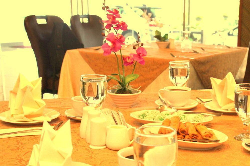 OYO 89693 Perkasa Hotel Keningau Near Hospital Keningau Bagian luar foto