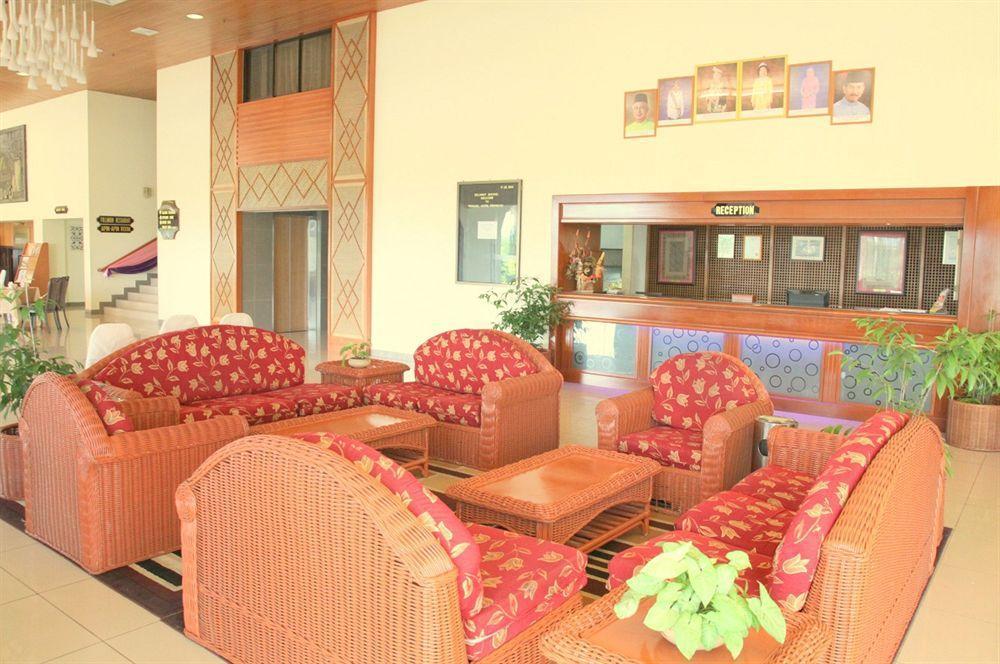 OYO 89693 Perkasa Hotel Keningau Near Hospital Keningau Bagian luar foto
